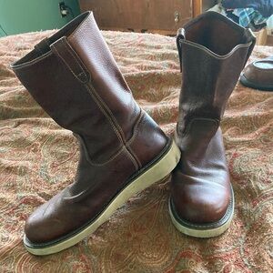 Men's Rugged Brown Leather Boots